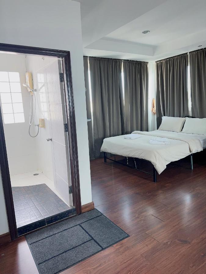 Jomtien Hostel 3 Eksteriør bilde